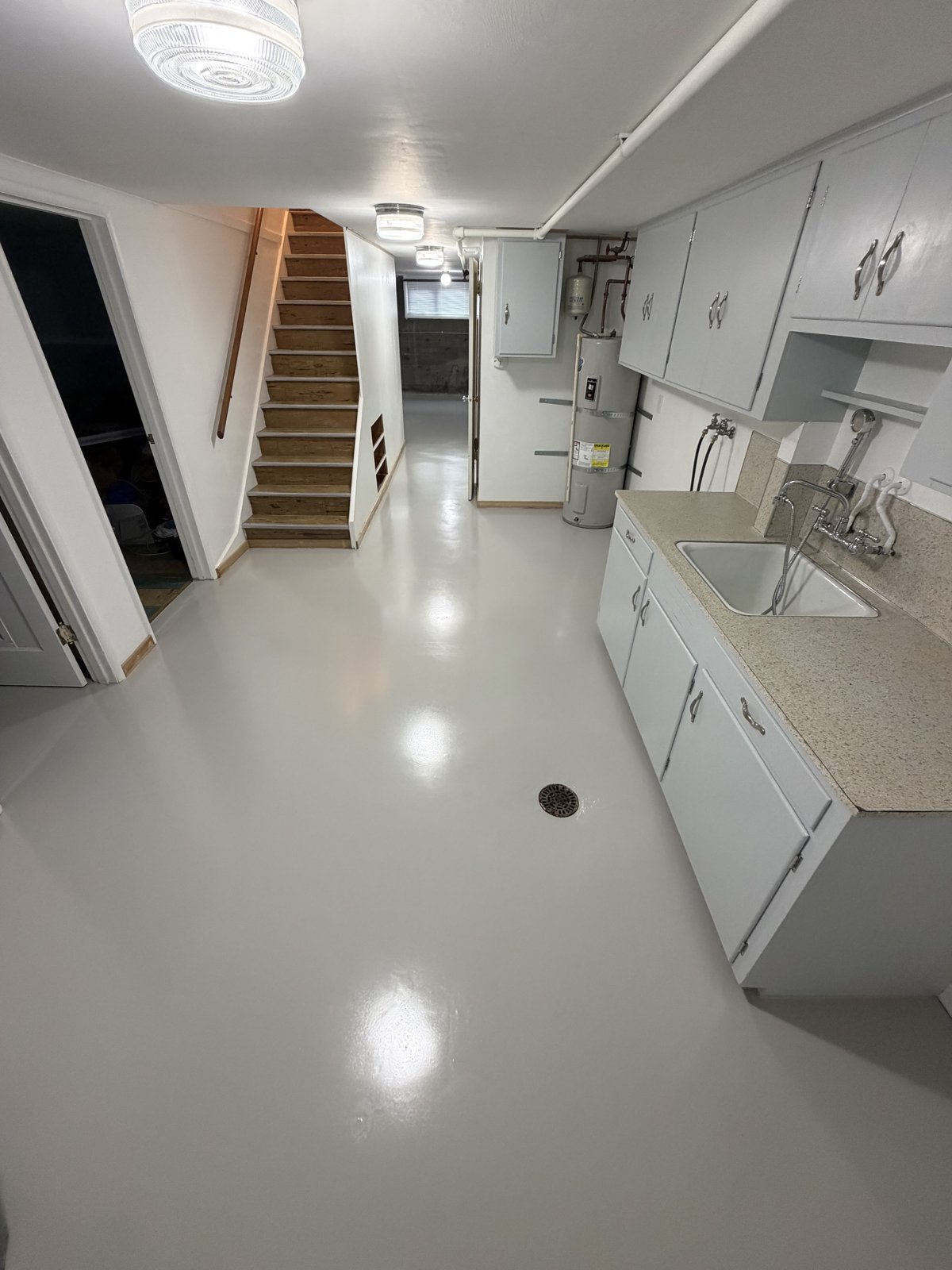 Solid color epoxy basement floor
