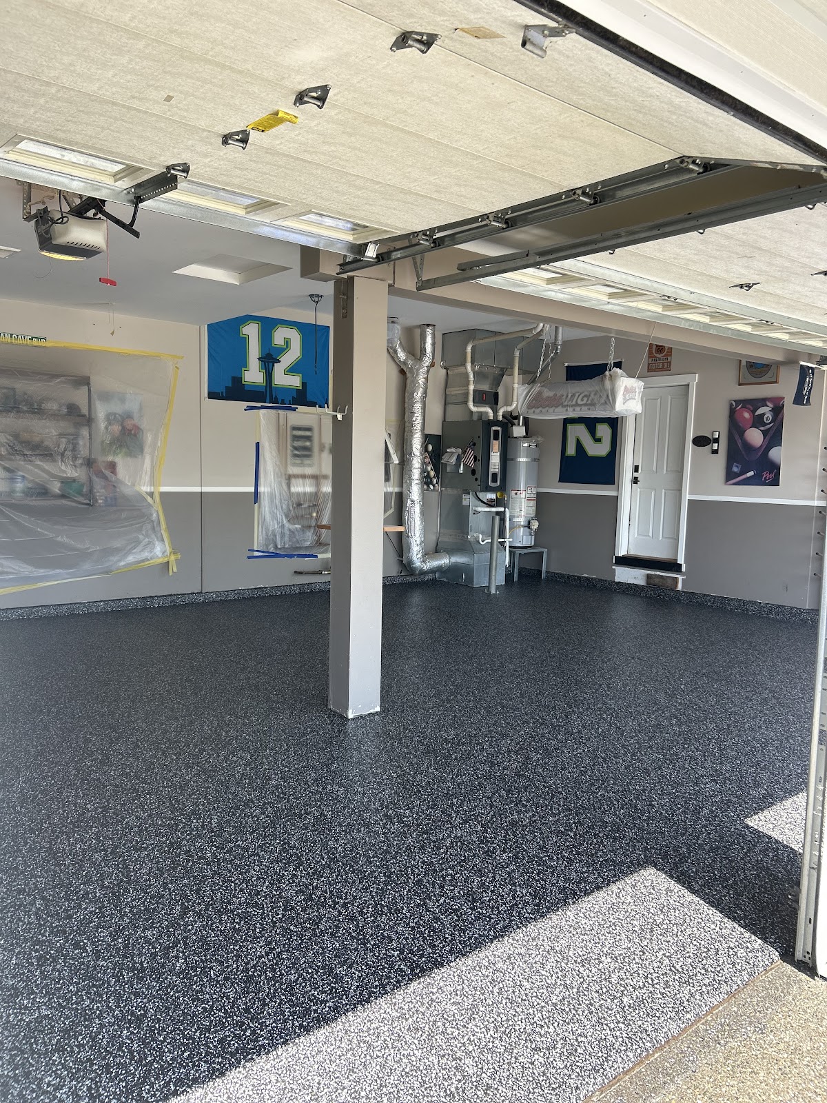 Flake epoxy floor in Bellingham